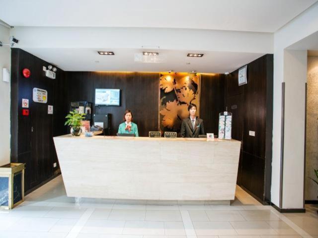 Jinjiang Inn Shanghai Lu Jiabang Road Екстер'єр фото