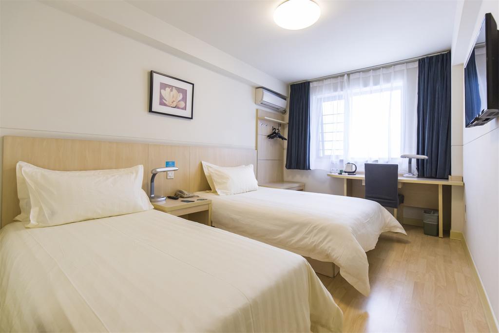 Jinjiang Inn Shanghai Lu Jiabang Road Екстер'єр фото