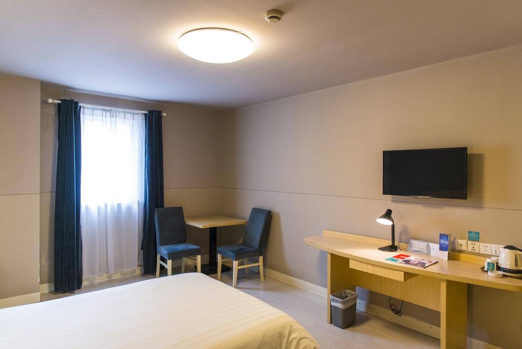 Jinjiang Inn Shanghai Lu Jiabang Road Екстер'єр фото