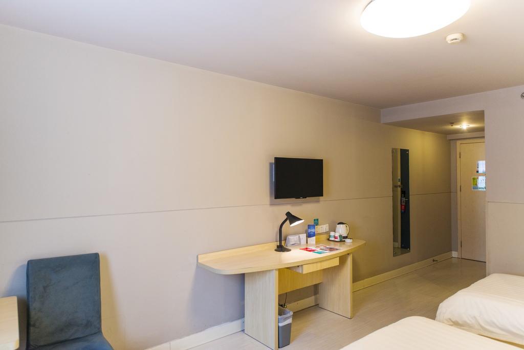 Jinjiang Inn Shanghai Lu Jiabang Road Екстер'єр фото