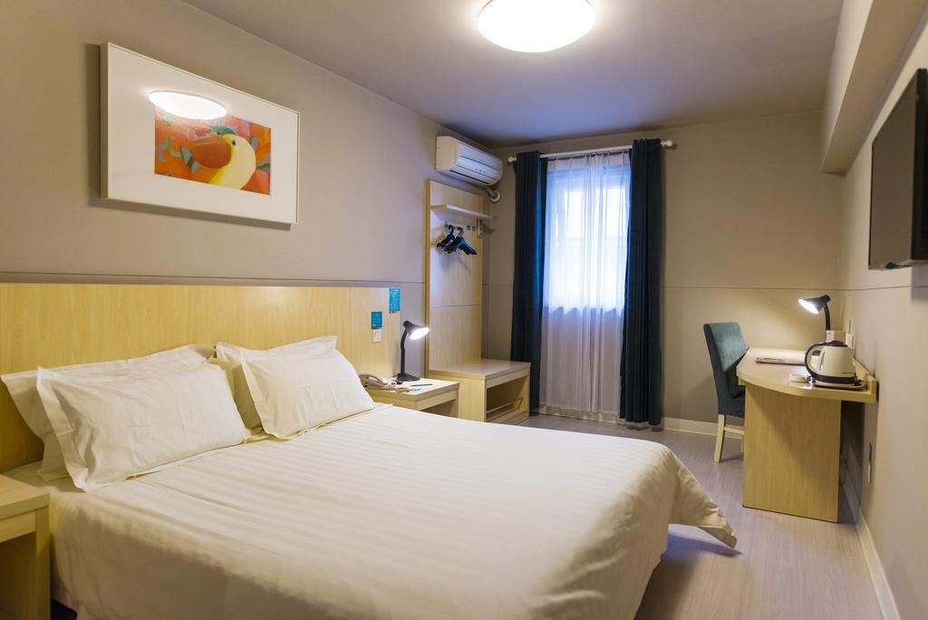 Jinjiang Inn Shanghai Lu Jiabang Road Екстер'єр фото